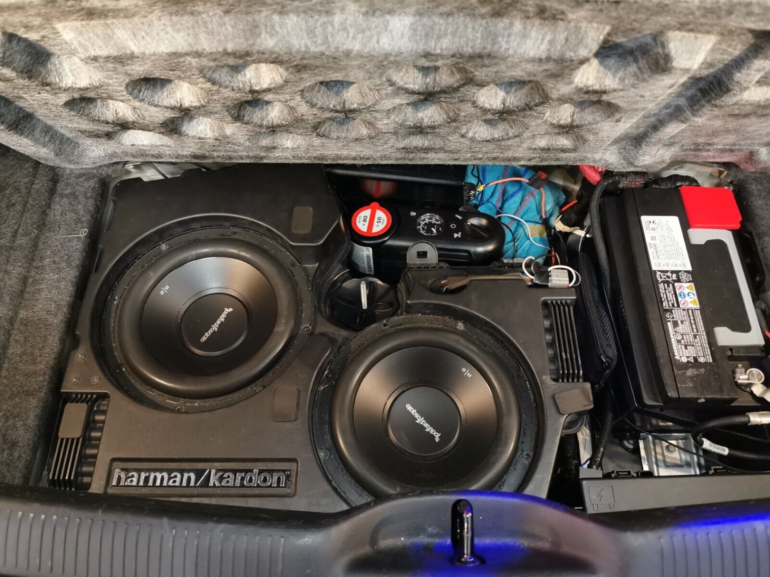 Dodge Harmon Kardon Speaker Box