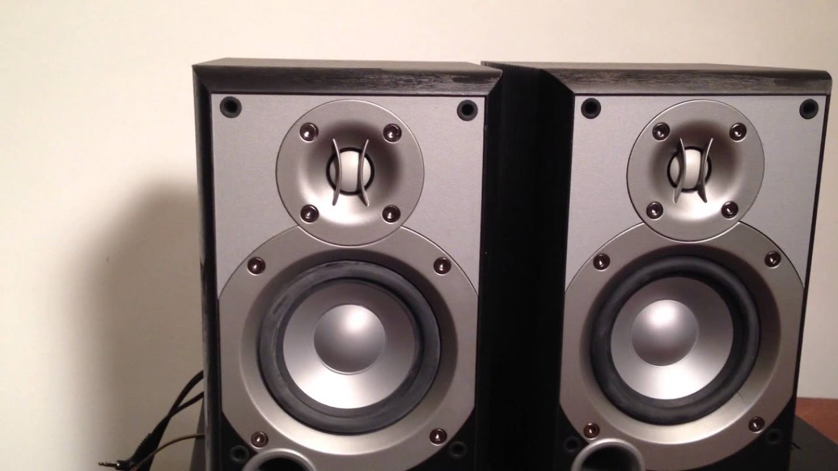Infinity Primus  Bookshelf Speakers