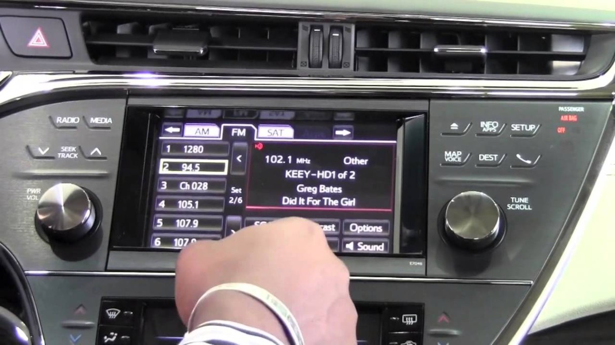 Toyota  Avalon  Limited JBL Stereo System  How To By Brookdale  Toyota