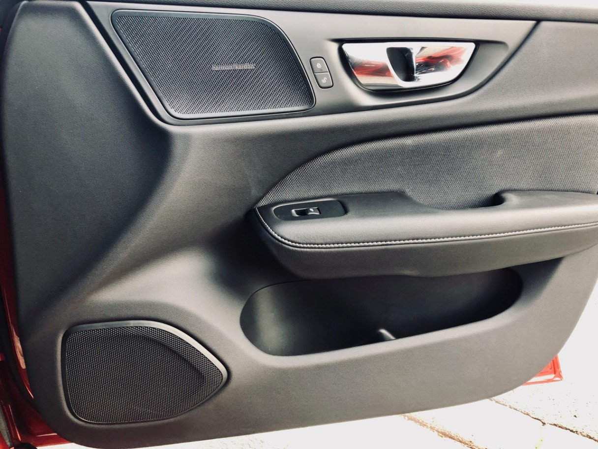 Volvo S: Besser als Volvo kann man HiFi nicht im Fahrzeug